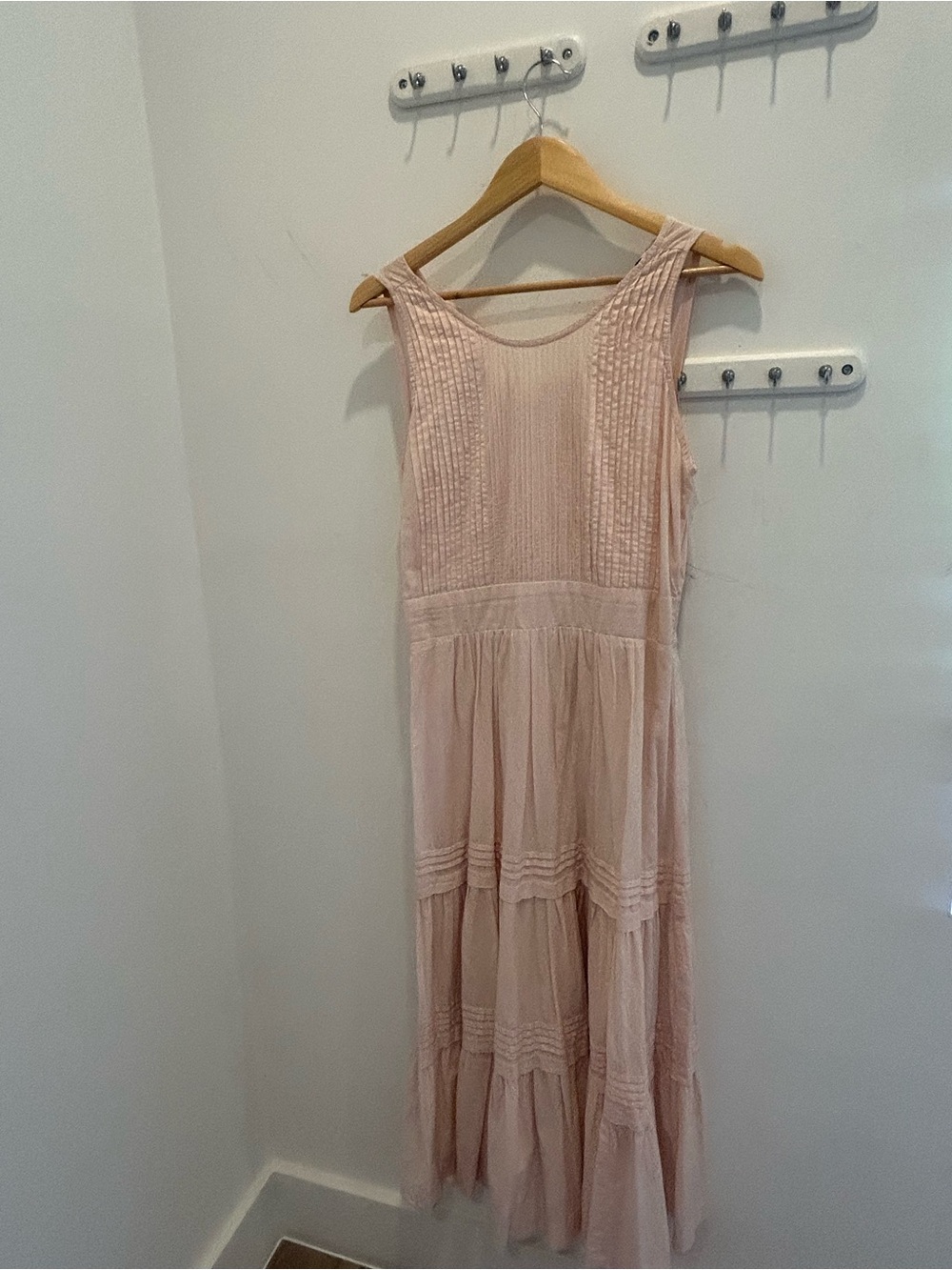 Sleeveless Pink Tiered Maxi Dress